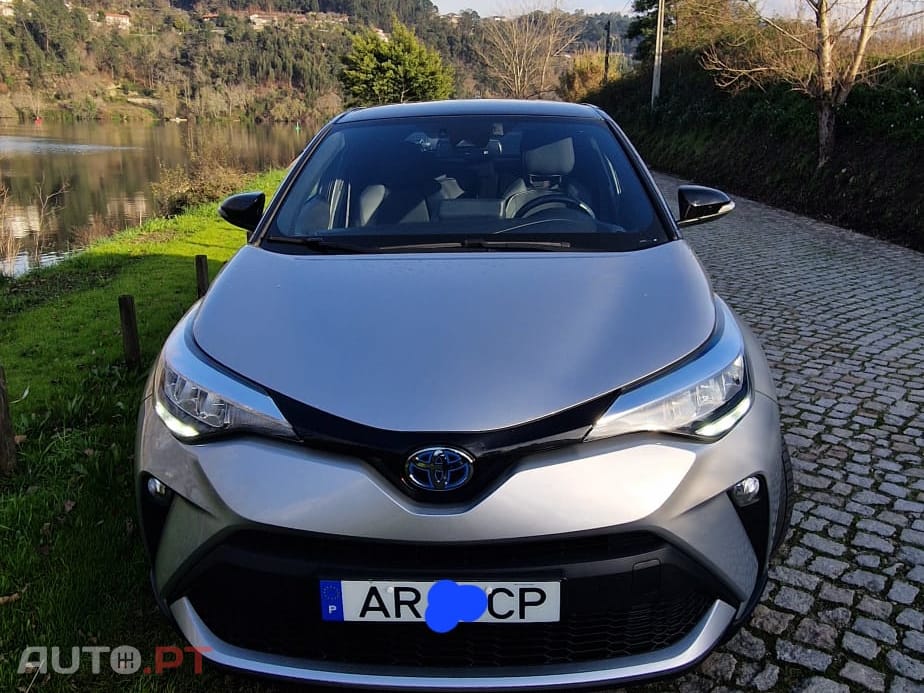 Toyota C-HR square collection