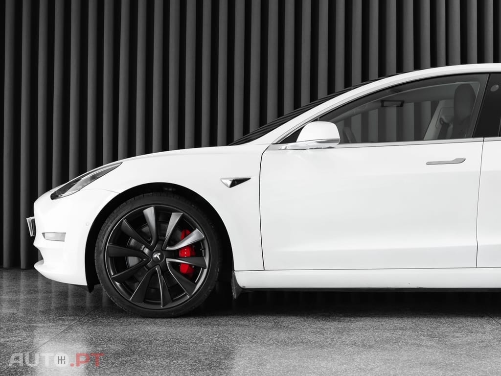 Tesla Model 3 Performance Dual Motor AWD