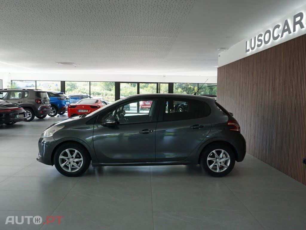 Peugeot 208 1.2 PureTech Style