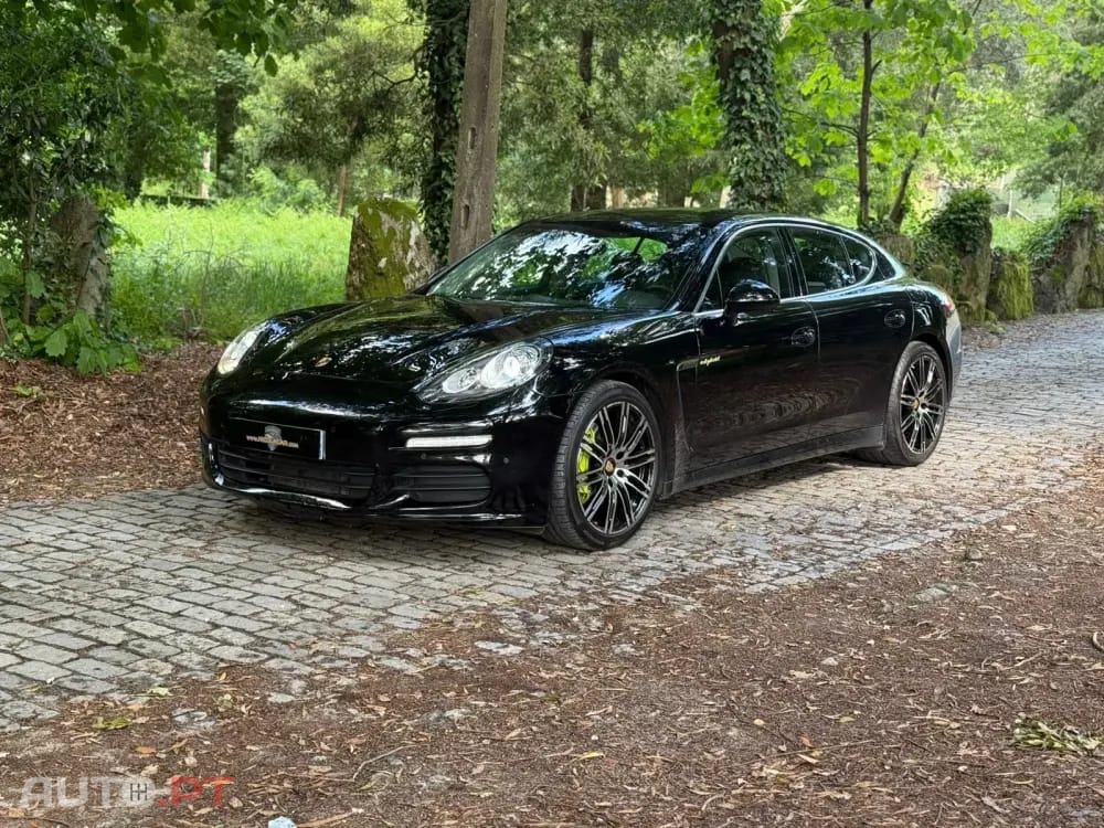 Porsche Panamera S e-Hybrid