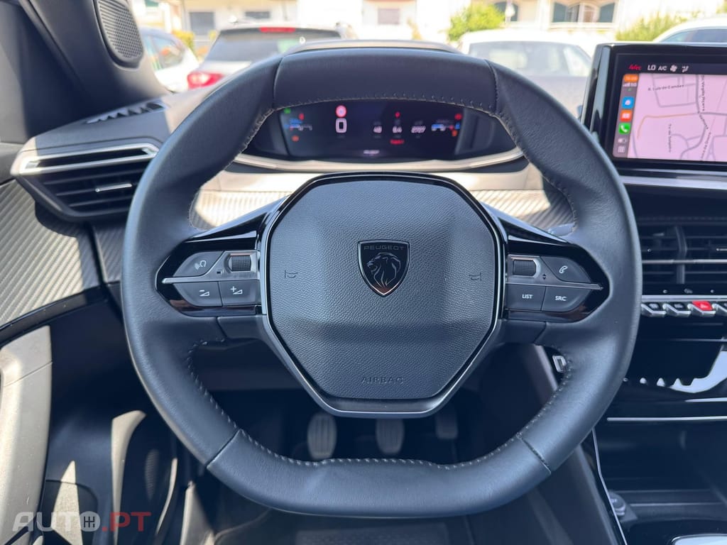 Peugeot 2008 1.2 PureTech Allure Pack