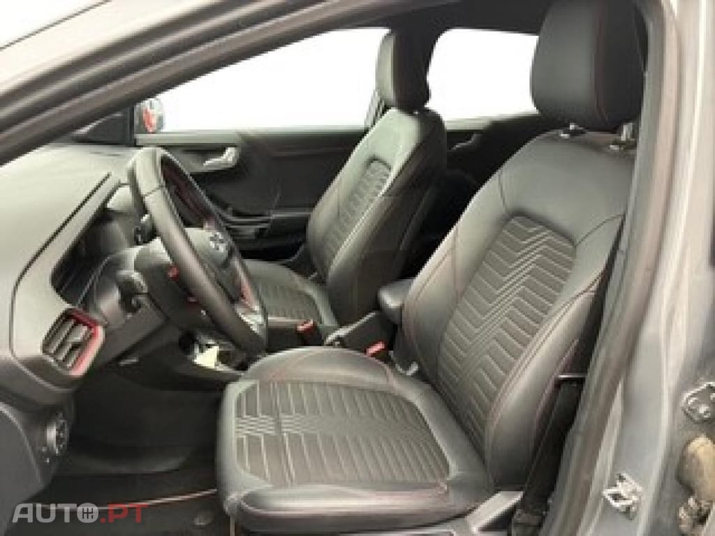 Ford Puma 1.0 Flexifuel mHEV ST-Line X