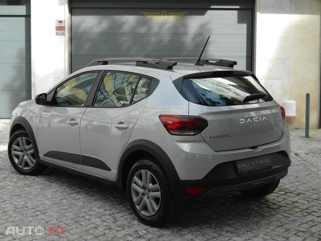 Dacia Sandero Stepway TCe 90 Essential