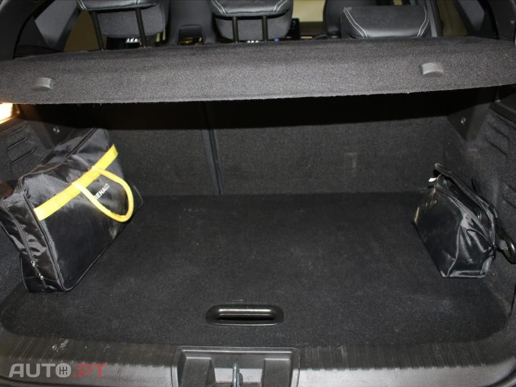 Renault Captur 1.6 E-Tech Full Hybrid Engineered