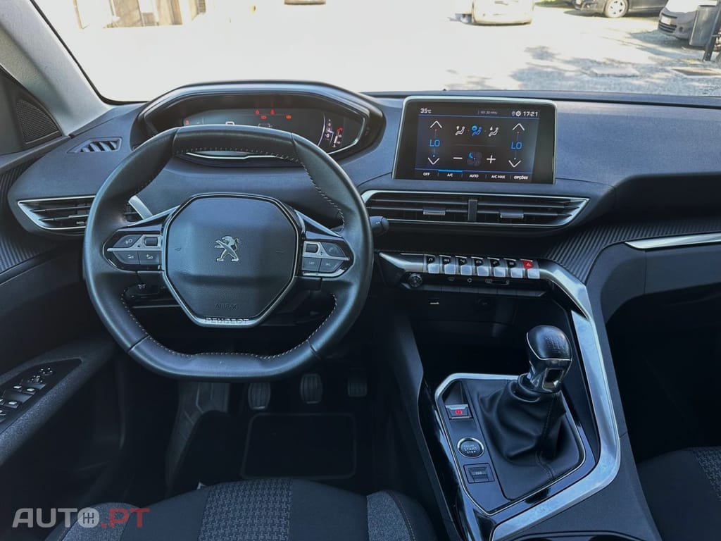 Peugeot 3008 1.5 BlueHDi Active