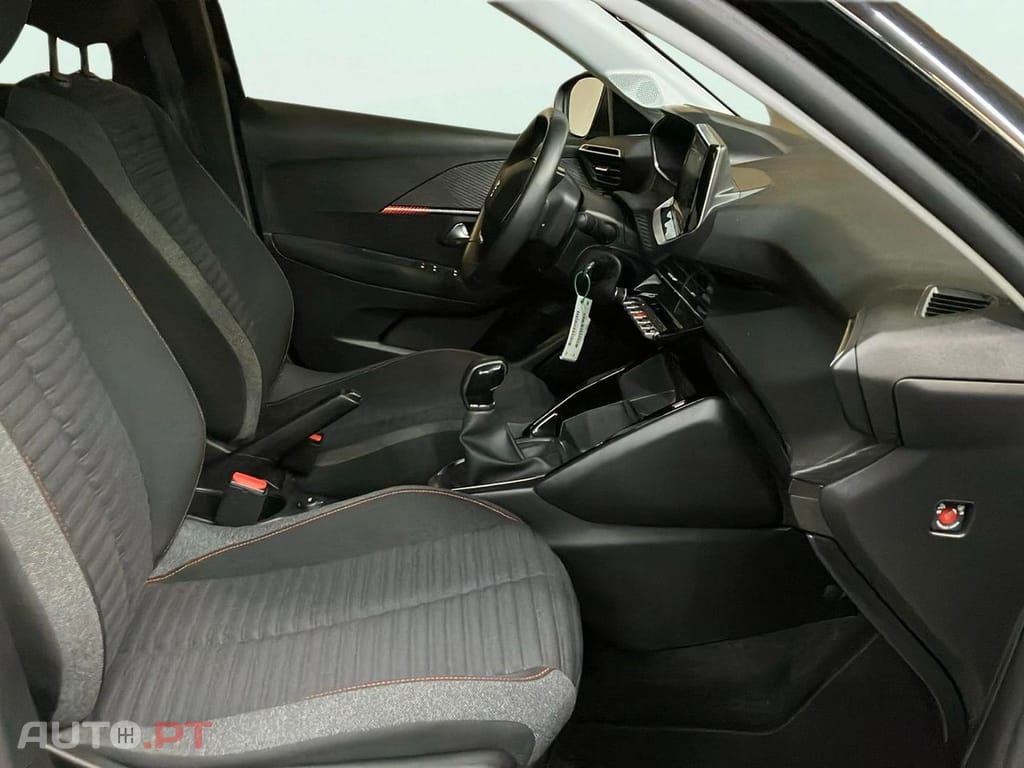 Peugeot 208 1.2 PureTech SE Style