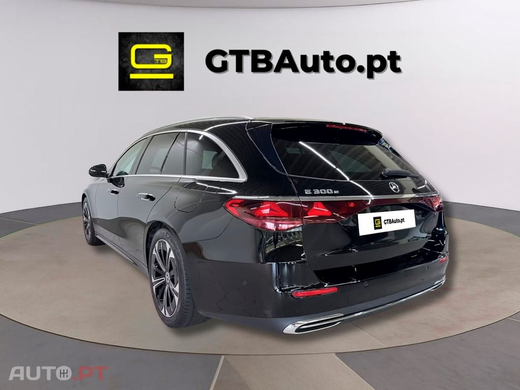 Mercedes-Benz E 300 I.V.A DEDUTIVEL T e 