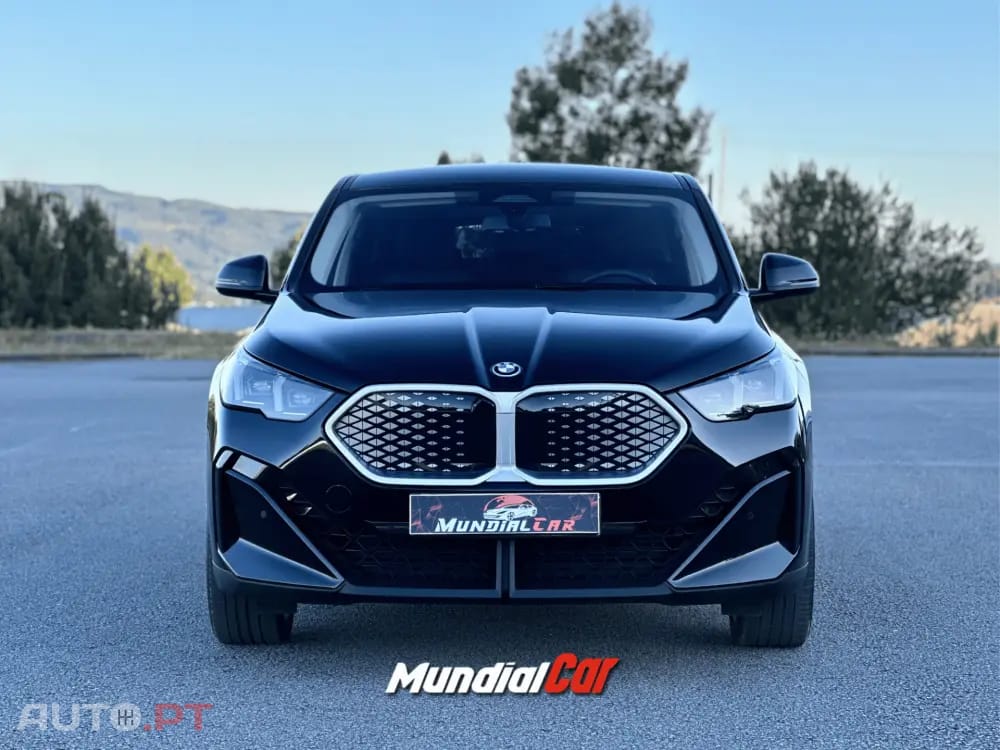 BMW iX2 eDrive20