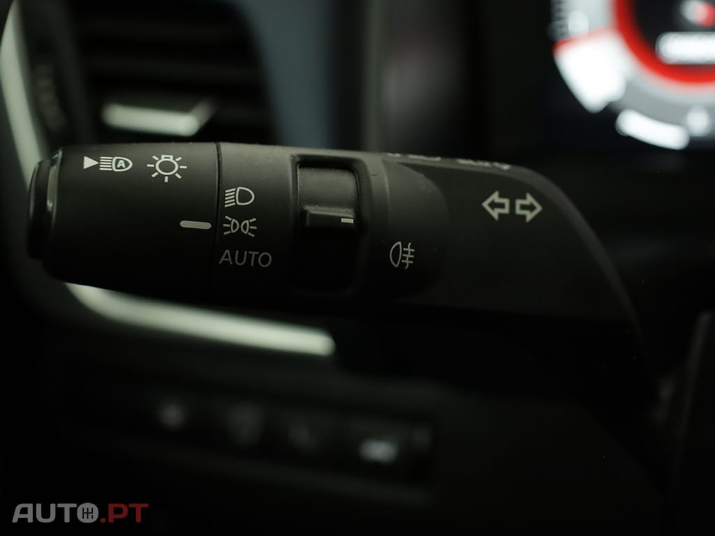 Nissan Qashqai Qashqai 1.3 DIG-T Tekna+ Xtronic — fotografia 17