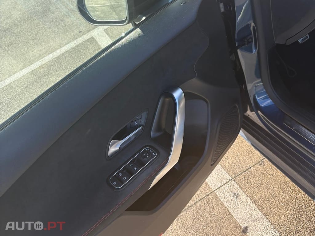 Mercedes-Benz A 180 d AMG Line Aut