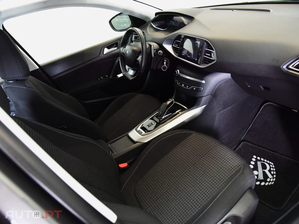 Peugeot 308 SW 1.5 BlueHDi Active Pack EAT8