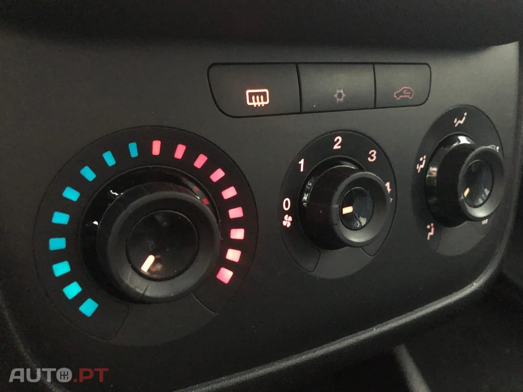 Fiat Punto 1.3 M-Jet Lounge S&S