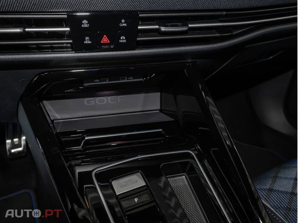 Volkswagen Golf 2.0 TSI R 4Motion DSG