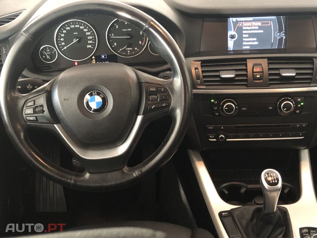 BMW X3 20 D X-DRIVE