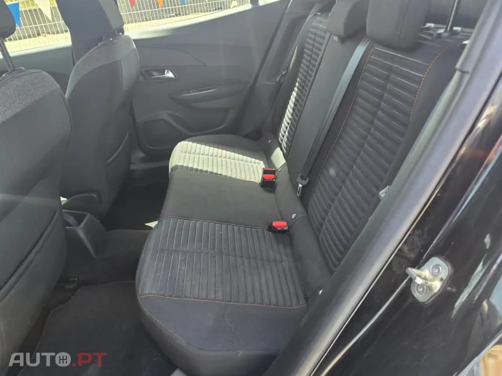 Peugeot 2008 Benzin 100 Allure