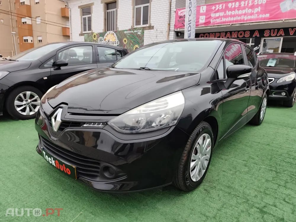 Renault Clio 1.2 16V Confort 130g