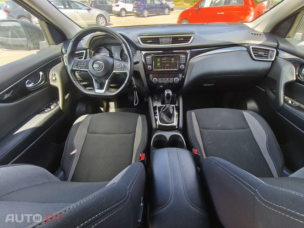 Nissan Qashqai 1.5 dCi N-Connecta DCT