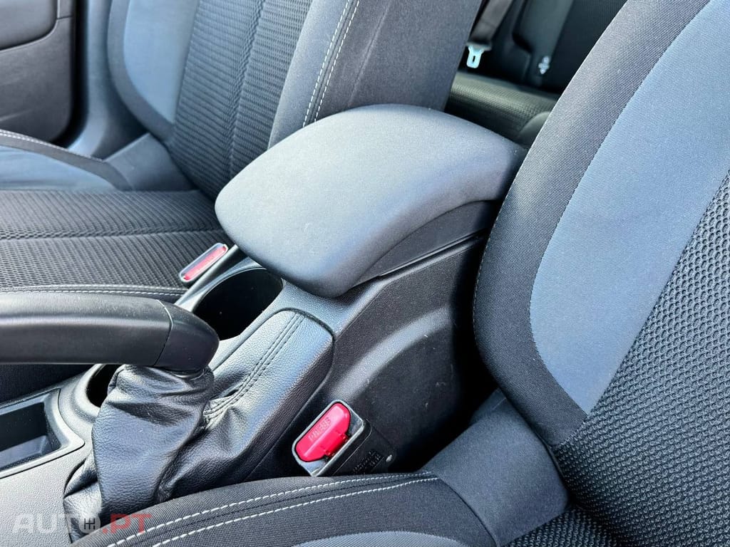 Citroen C4 1.6 BlueHDi Feel EAT6