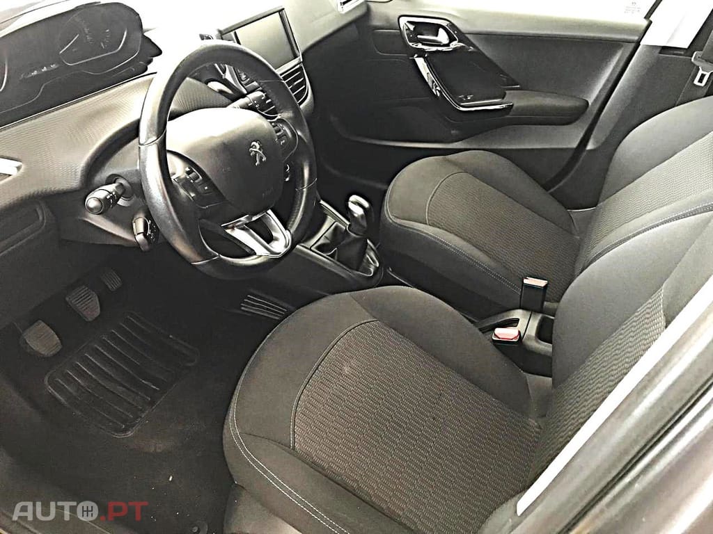 Peugeot 208 1.2 PureTech Active