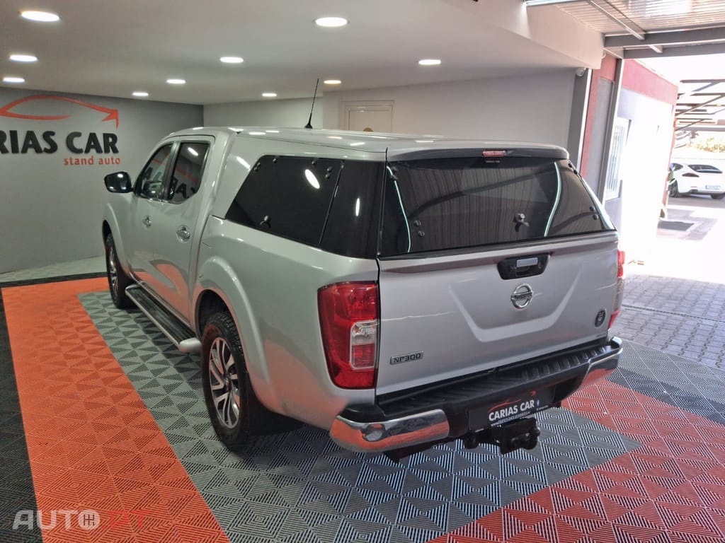 Nissan Navara 2.3 dCi CD 4WD N-Connecta