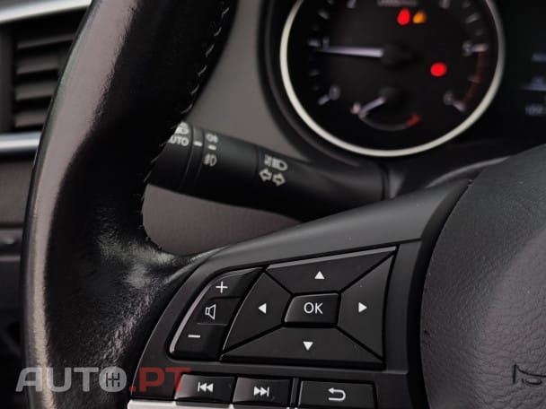 Nissan Qashqai 1.5 dCi N-Connecta J18