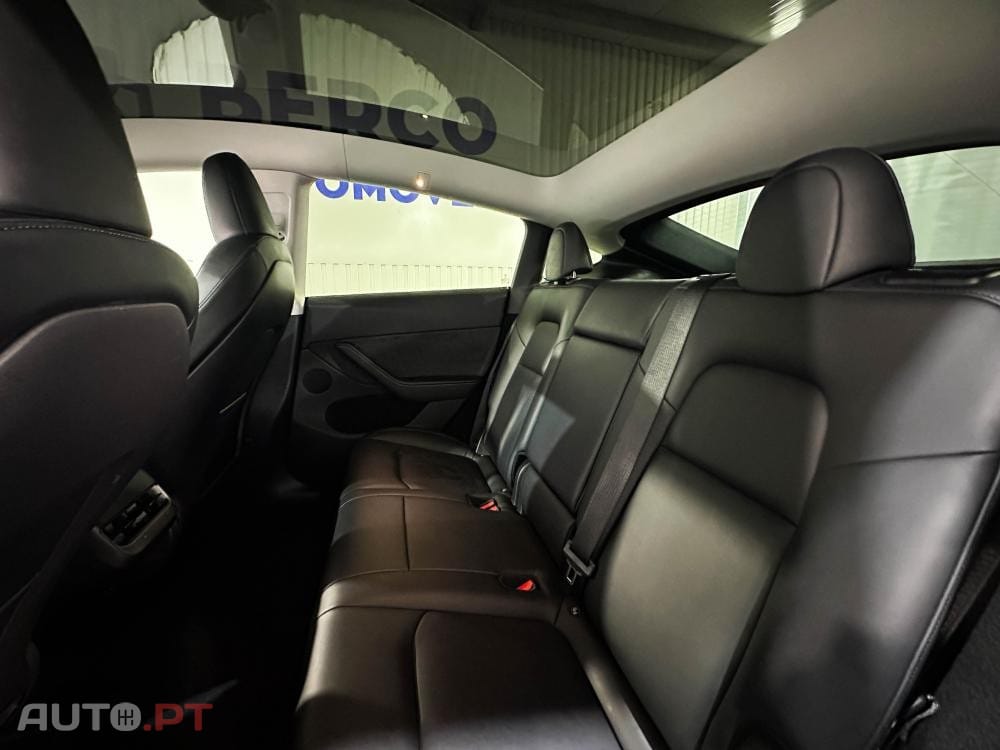 Tesla Model Y Performance Dual Motor AWD