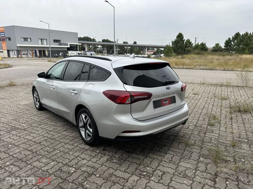 Ford Focus SW 1.0 EcoBoost Connected