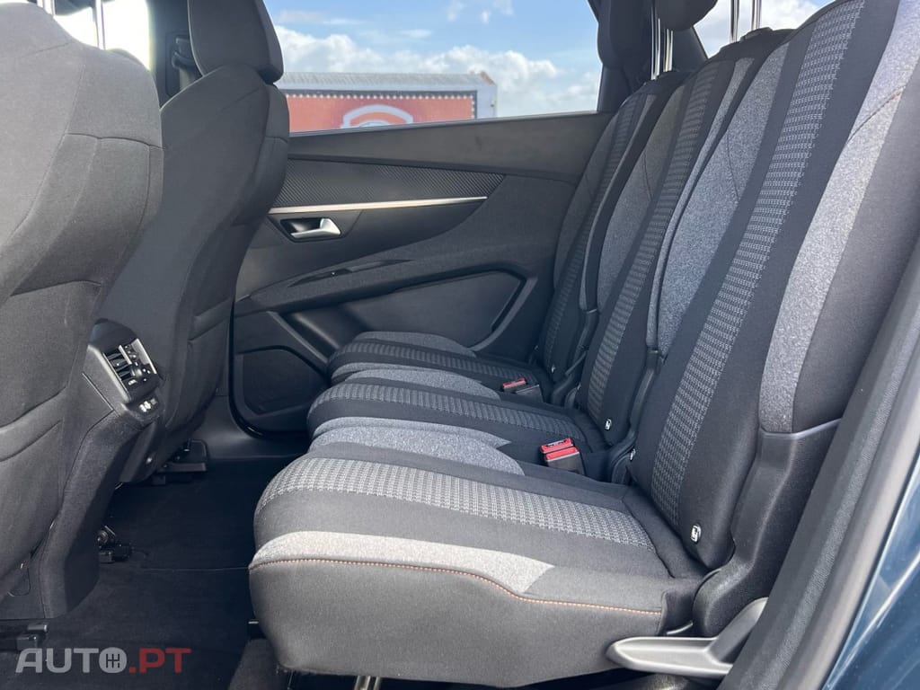 Peugeot 5008 BlueHDI 130 EAT8 Active