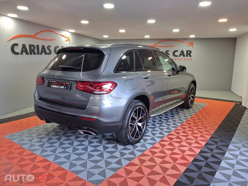 Mercedes-Benz GLC 300 de 4MATIC AMG Line