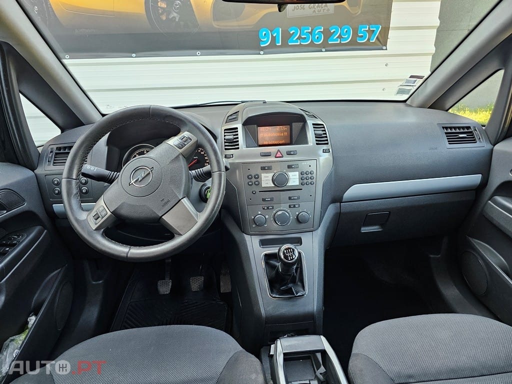 Opel Zafira 1.9 CDTi Enjoy