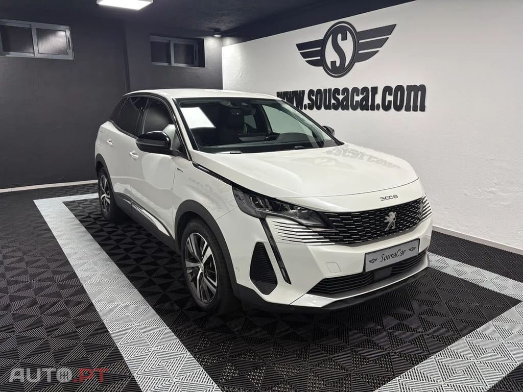 Peugeot 3008 1.6 Hybrid Allure e-EAT8