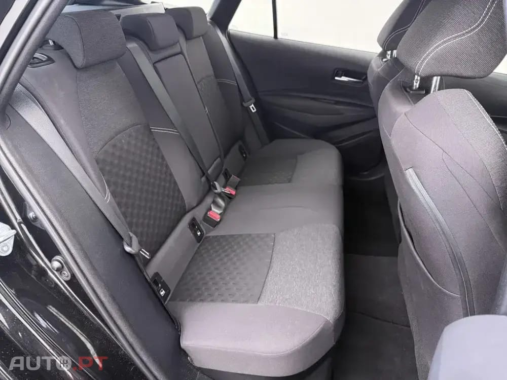 Toyota Corolla Touring Sports 1.8 Hybrid Comfort