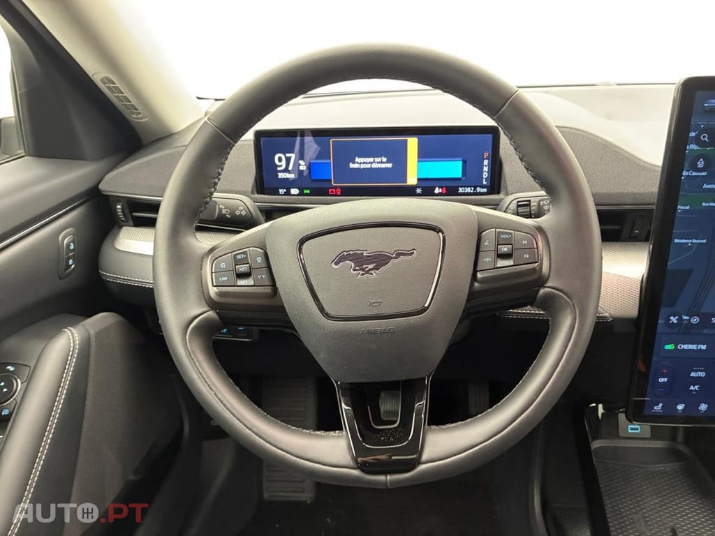 Ford Mustang Mach-E Standard Range