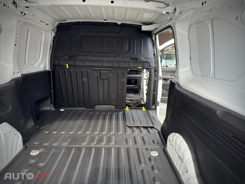 Opel Combo 1.5 CDTI 3 LUG. LONGA ENJOY