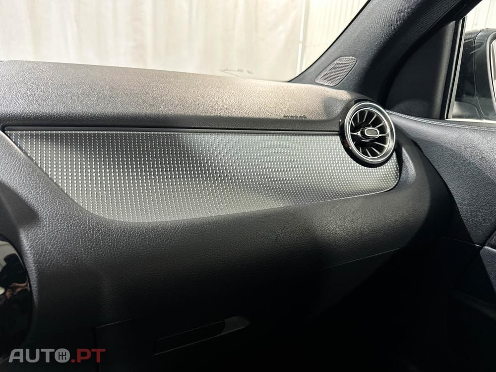 Mercedes-Benz EQA 300 4Matic Progressive