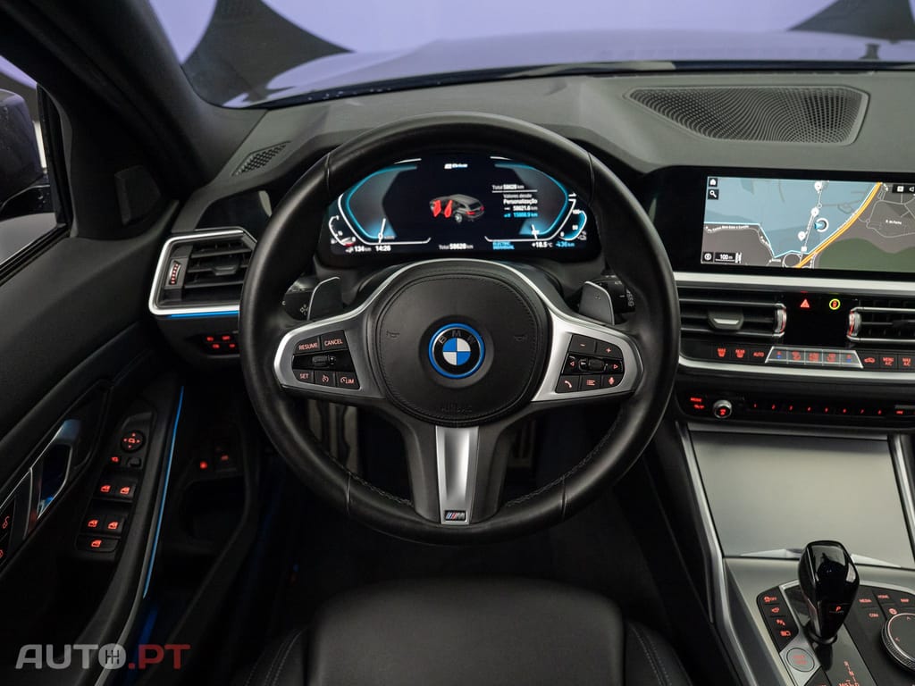 BMW 330 e Pack M Auto