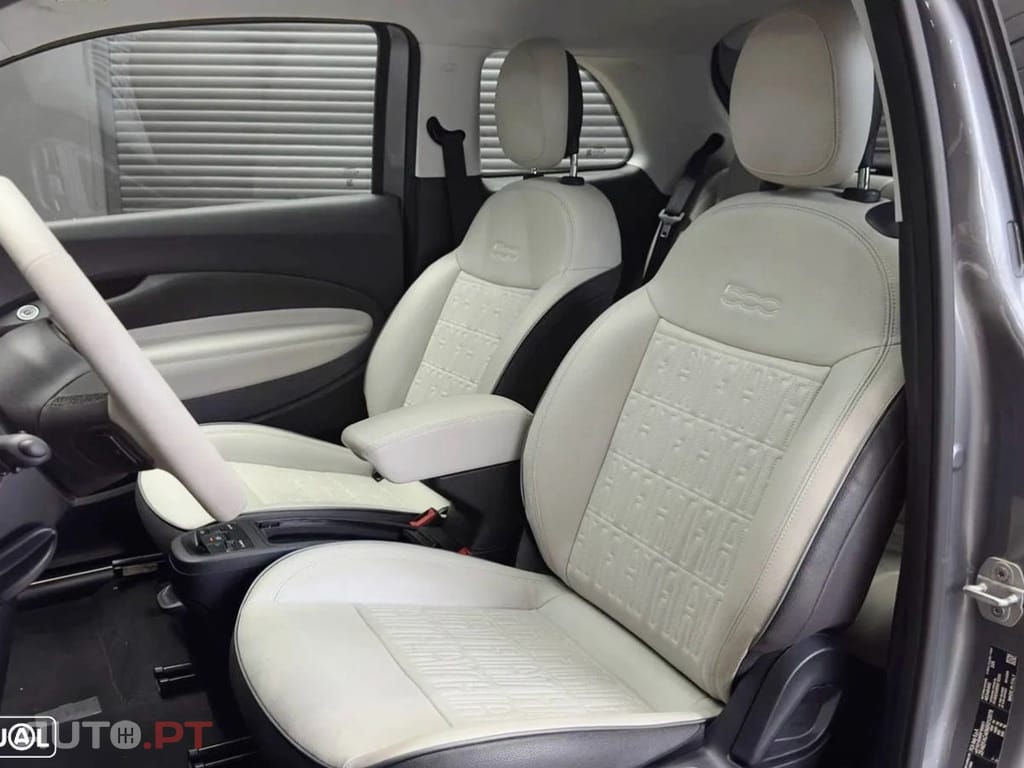 Fiat 500e 42kWh la Prima (by Bocelli)