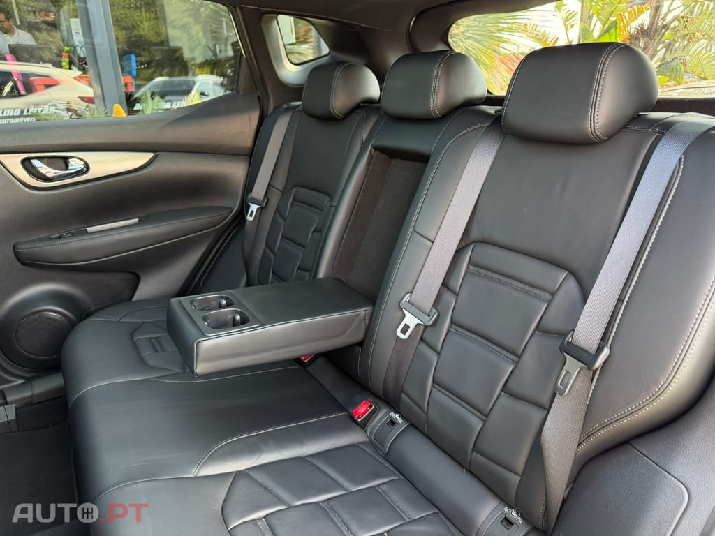 Nissan Qashqai 1.6 dCi Tekna Premium Pele Preta Xtronic
