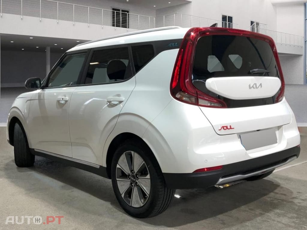 Kia Soul 64kWh