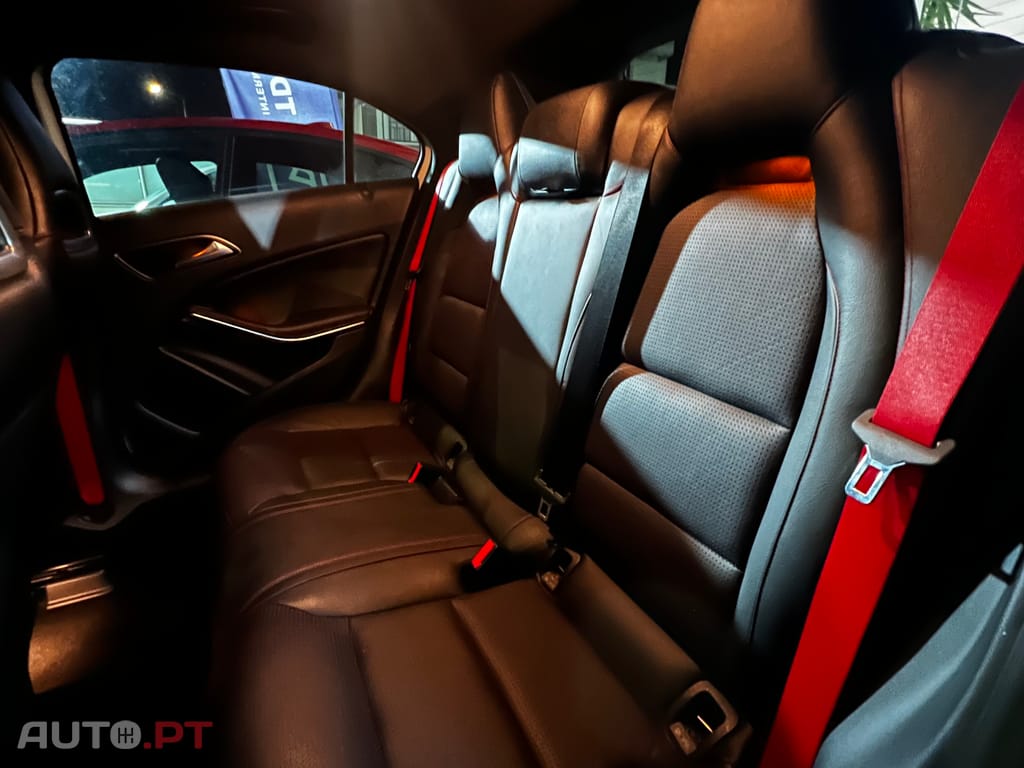 Mercedes-Benz A 45 AMG AMG