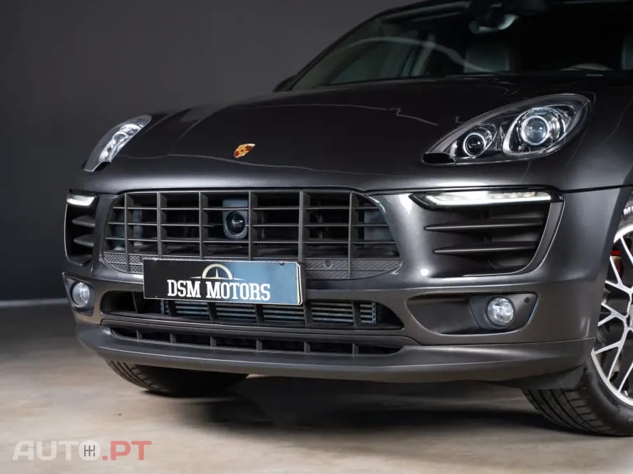 Porsche Macan S