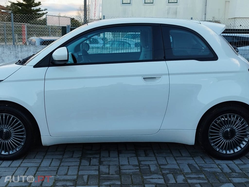 Fiat 500e Icon