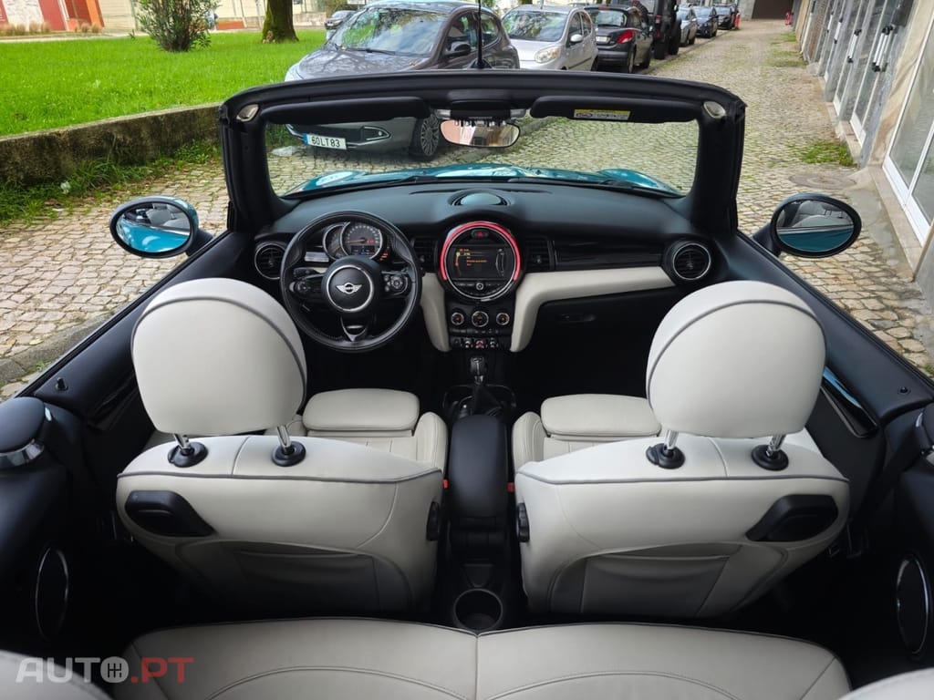 MINI Cabrio Cooper