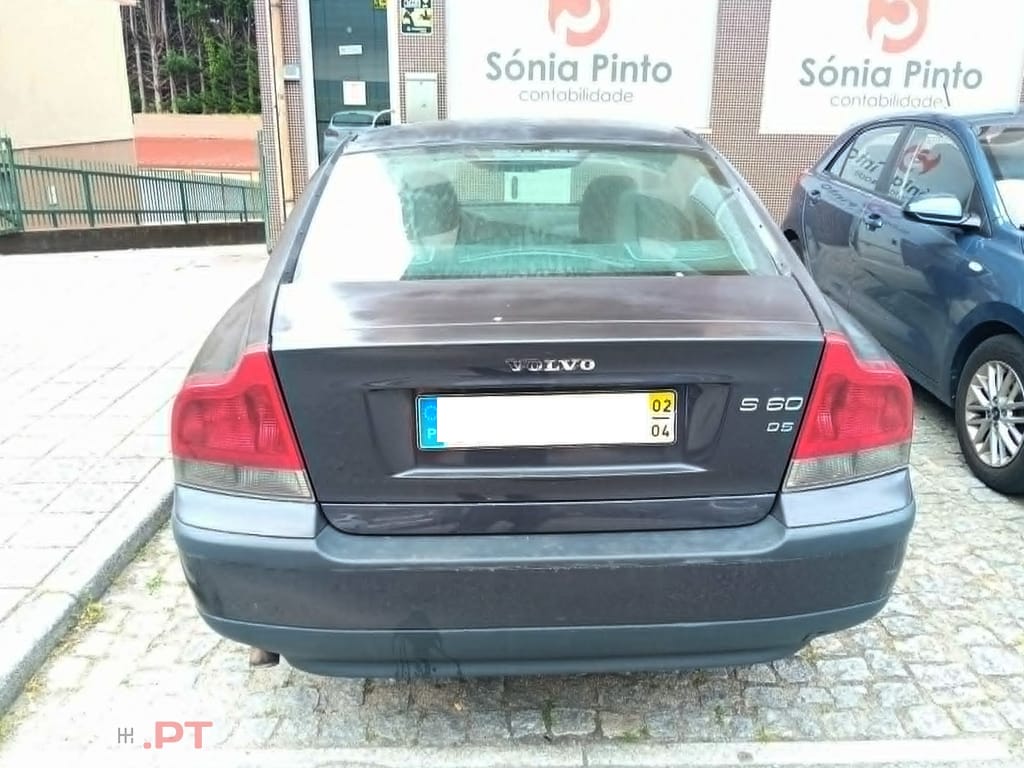 Volvo S60 2.4D  163CV CX VEL manual  Nacional