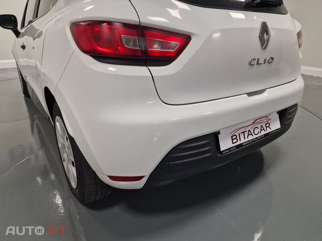 Renault Clio SOCIETE 1.5 DCI ZEN GPS IVA DEDUTIVEL