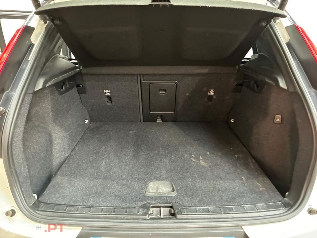 Volvo XC40 1.5 T5 PHEV R-Design
