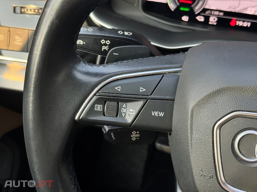 Audi Q7 55 TFSIe quattro Tiptronic