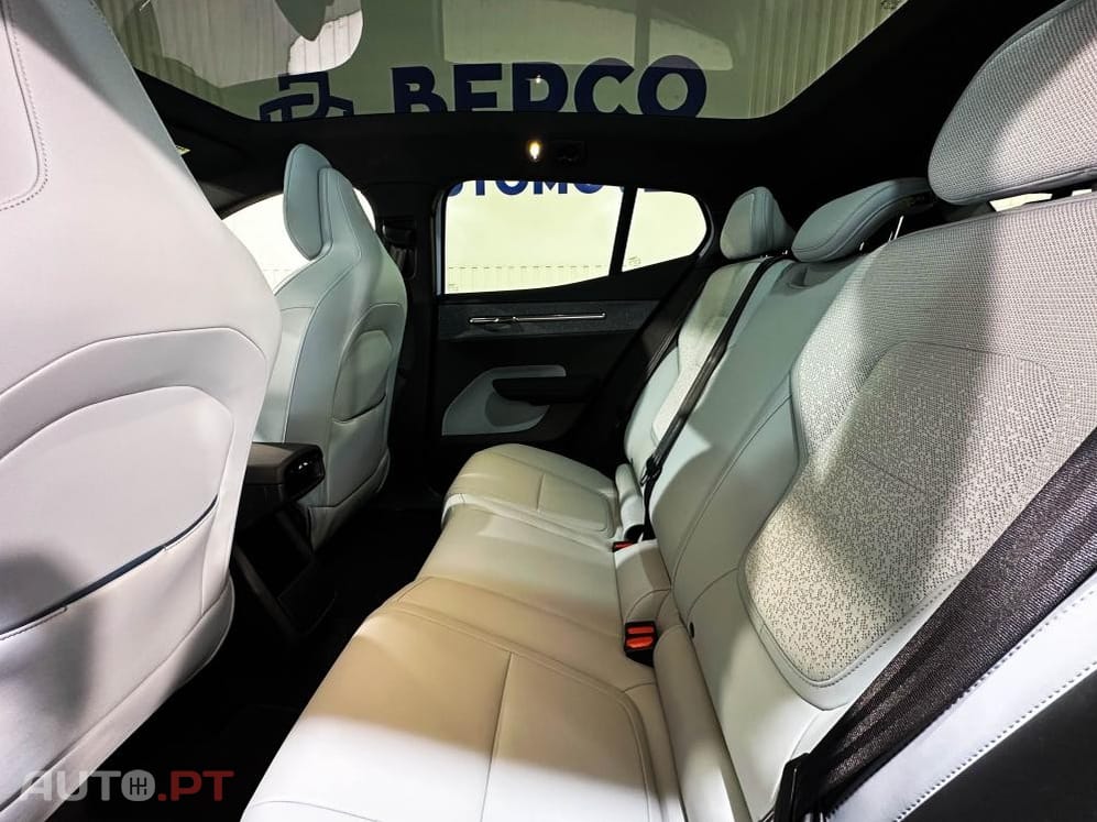 Volvo EX30 Twin Motor Performance AWD Plus
