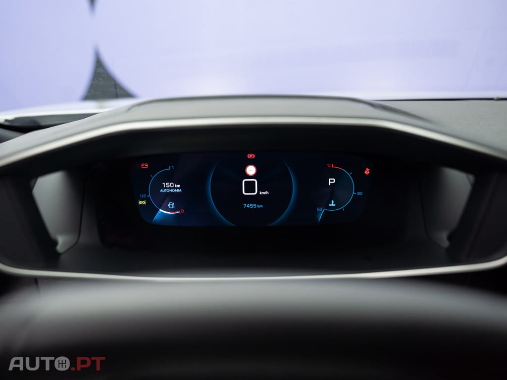 Peugeot 2008 1.5 BlueHDi Allure Pack EAT8