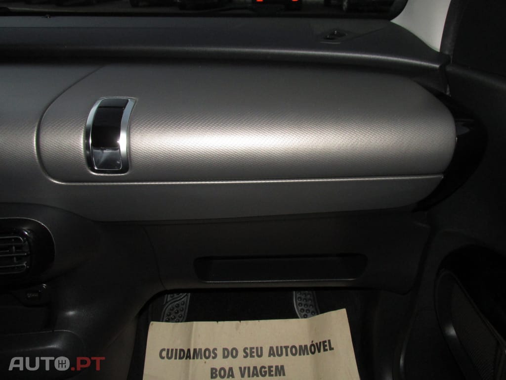 Citroen C4 Cactus 1.2 PureTech Shine